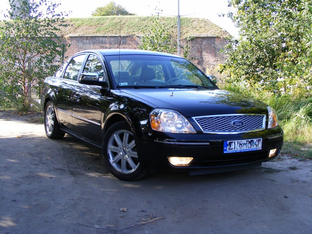 FORD FIVE HUNDRED Limited 2005