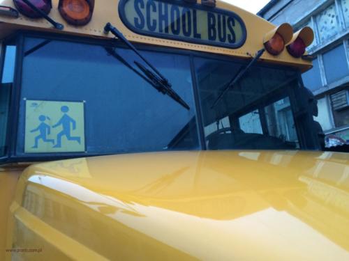 school-bus-freightliner-2001[10]